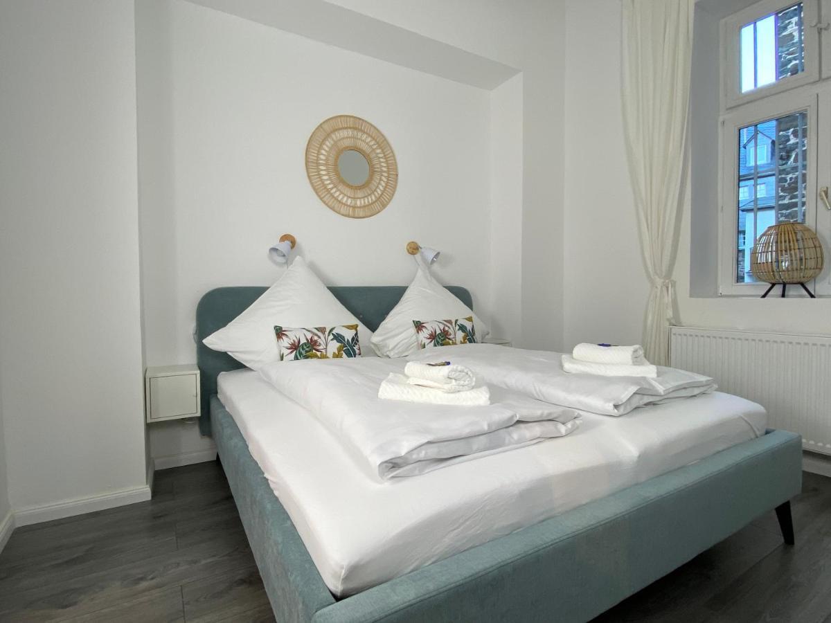 Direct Moselle View 200M² 4 Sz 10Pers Terrace Lägenhet Sankt Aldegund Exteriör bild